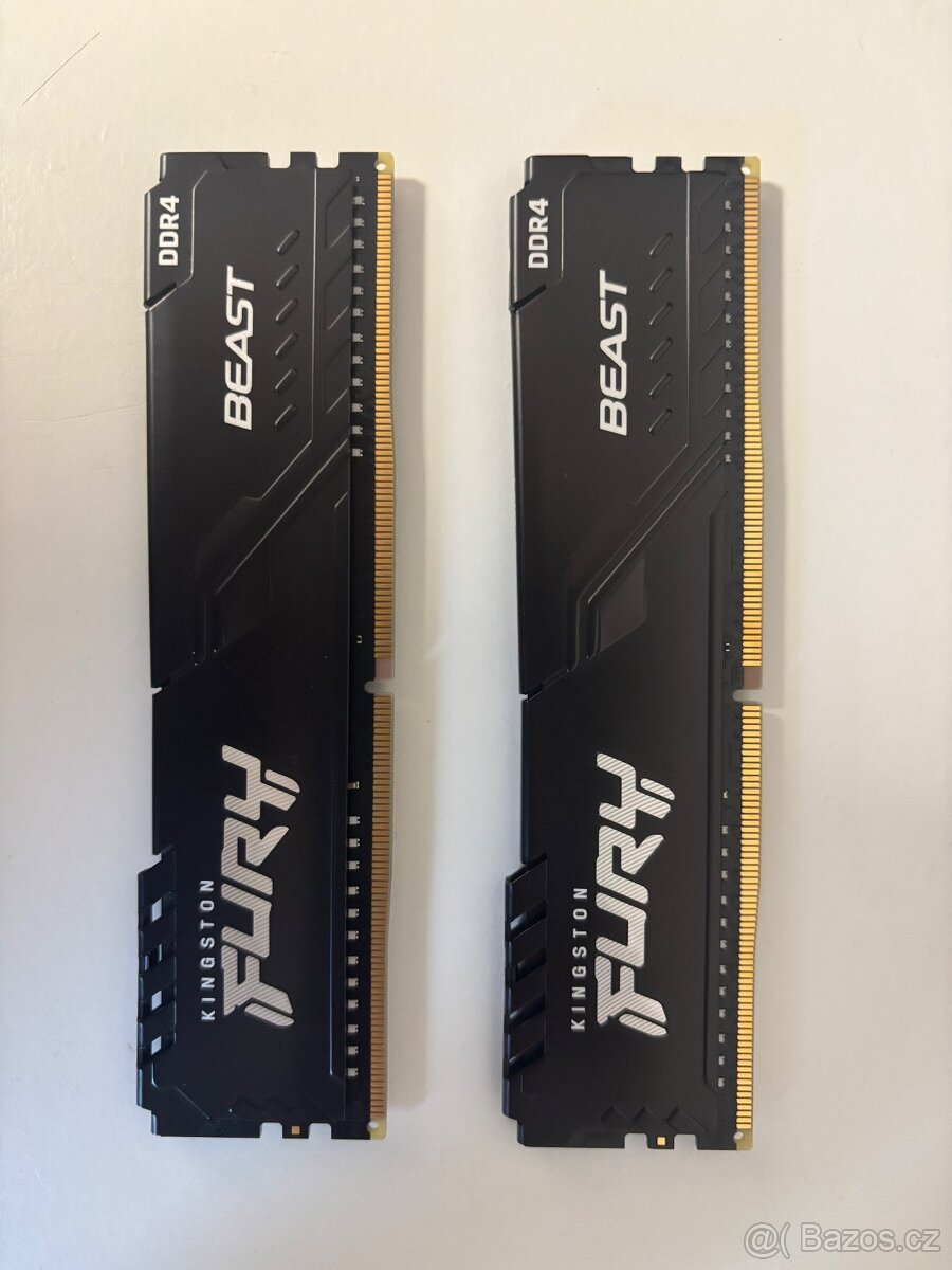 2x 8GB Kingston FURY DDR4