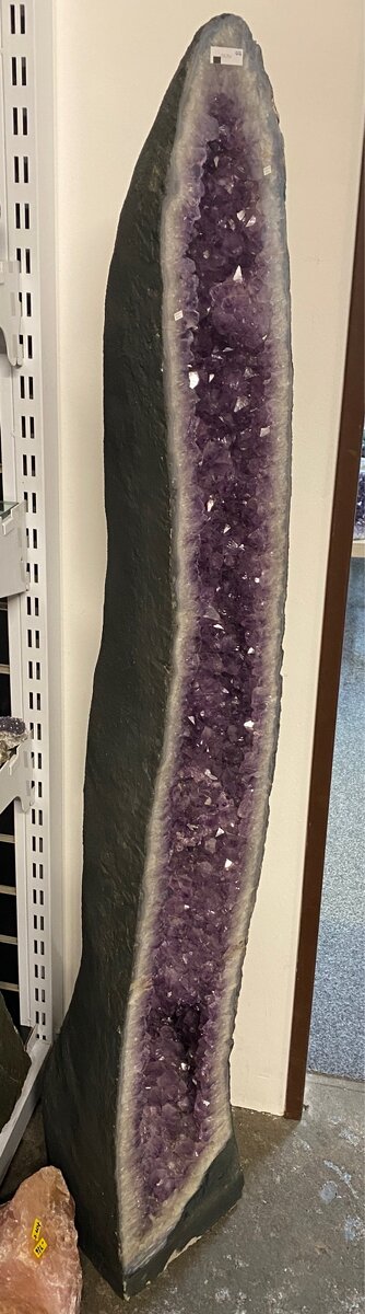 Ametystová geoda 118,7 kg výška 160cm – Luxusní katedrála