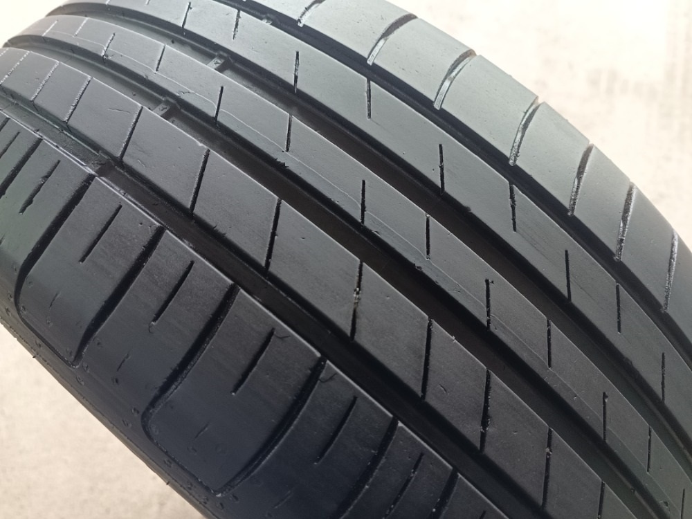 225/55 R17 GOODYEAR (2019)