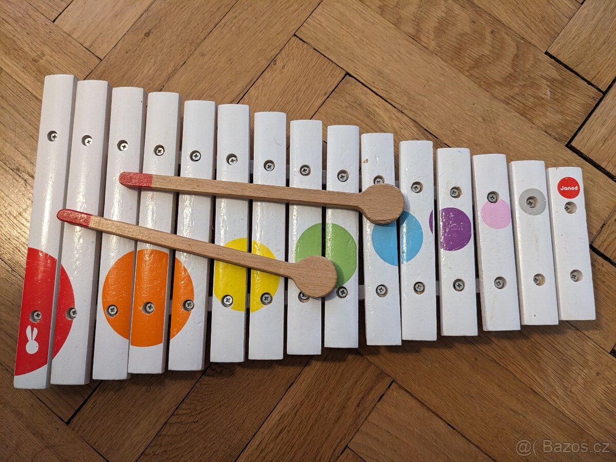 Dřevěný xylofon Janod