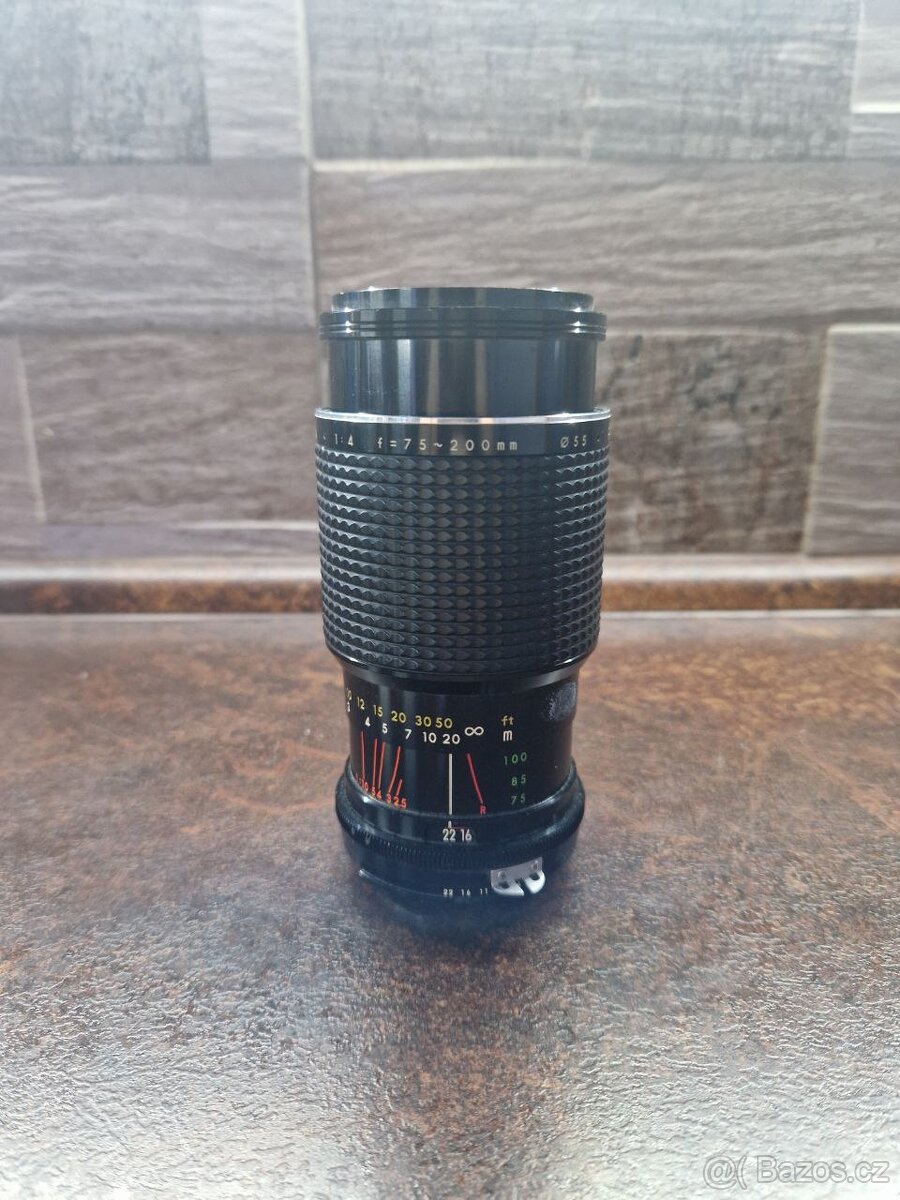Rokinon 75-200mm F4 (Nikon F bajonet)