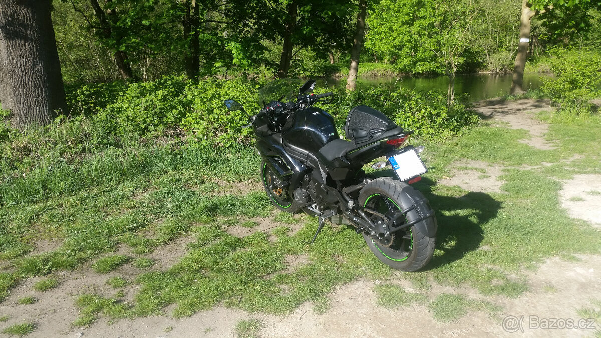 Kawasaki Er-6 body kit