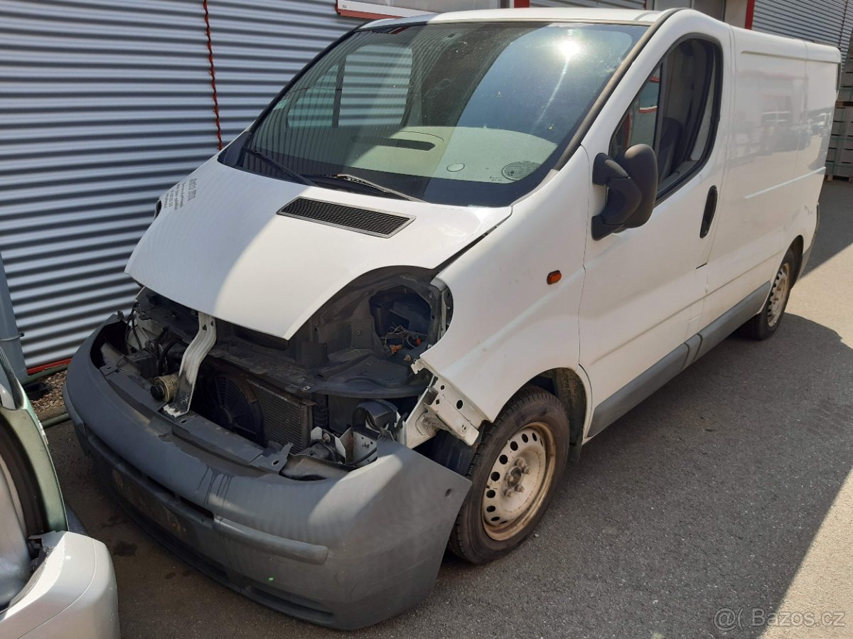Opel Vivaro 2005 1,9CDTI 74kW - CHLADAK - DILY z VOZU