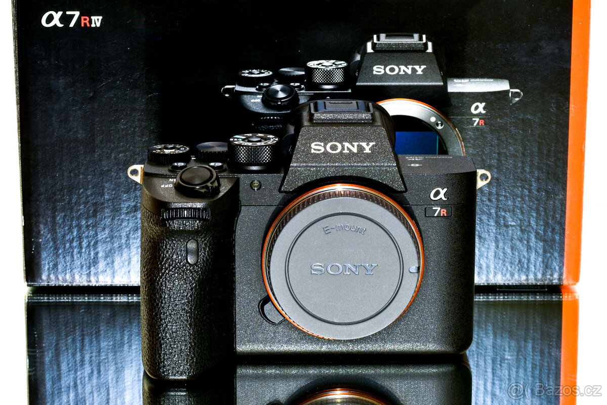 Sony A7RIV 12 tis expozic Bez známek POUŽÍVÁNÍ