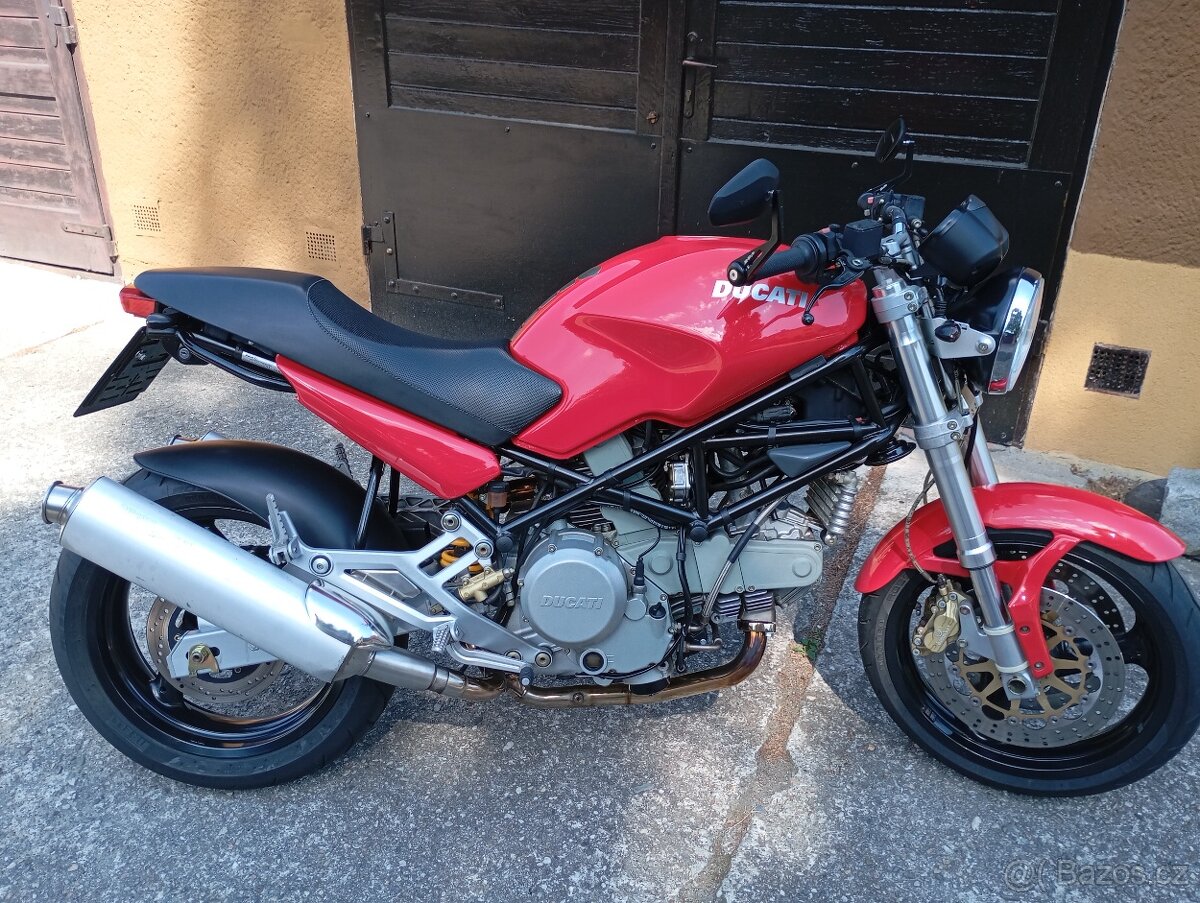 Ducati monster 750