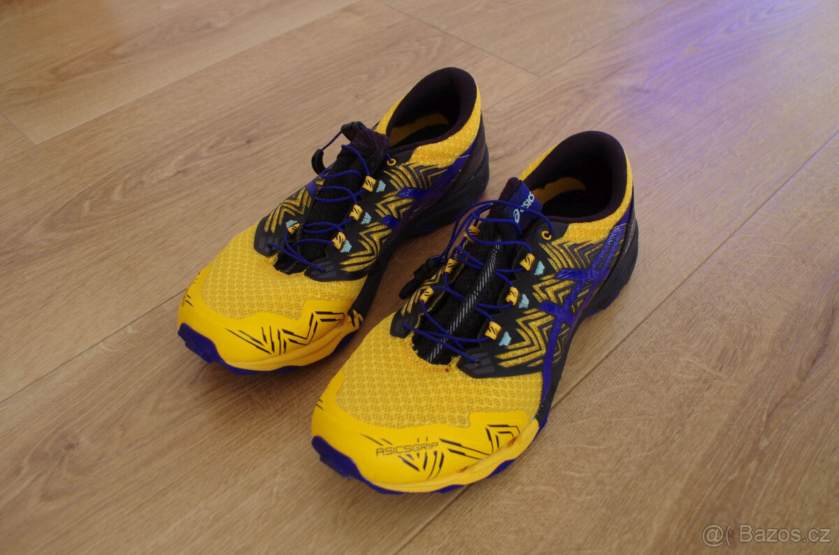 Běžecké boty Asics GEL Fuji Trabuco Sky 43,5