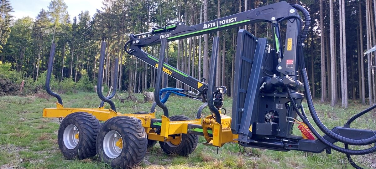 Vyvážečka, vyvážecí vlek, hydraulická ruka, jeřáb