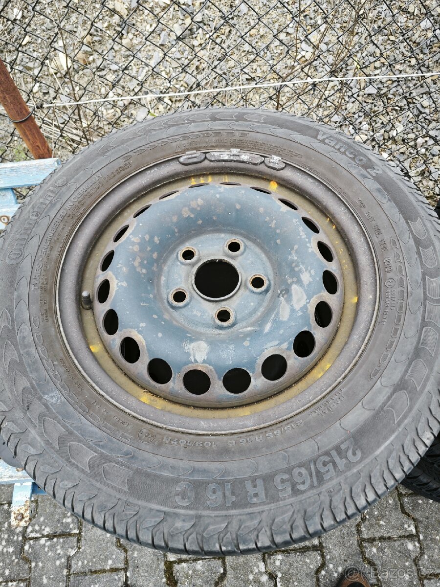 Plechové disky s pneu VW T5