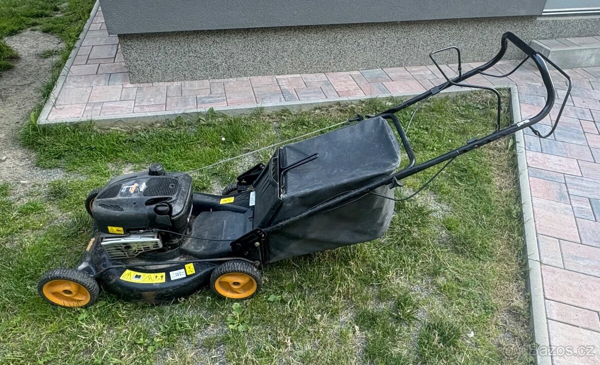 Benzínová sekačka
