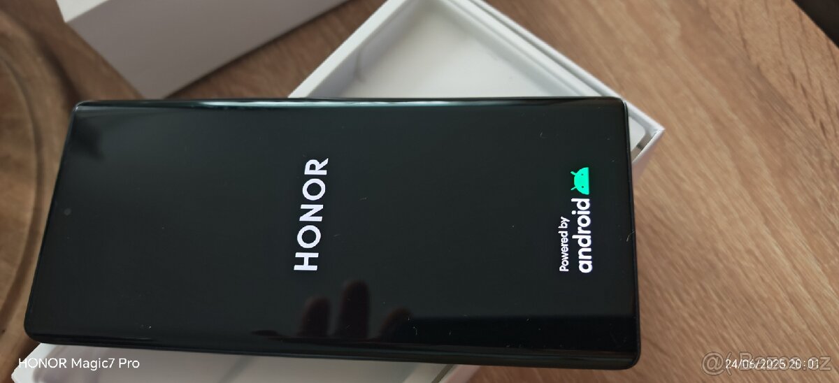 Honor 70 8GB/256 černá