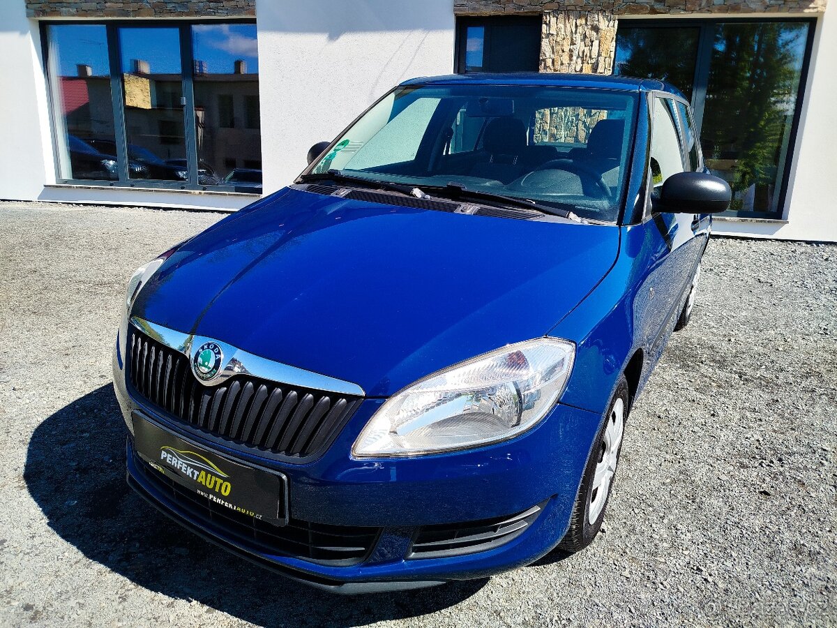 Škoda FABIA 1.2i, FACELIFT r.v. 11/2010, najeto 145.012km