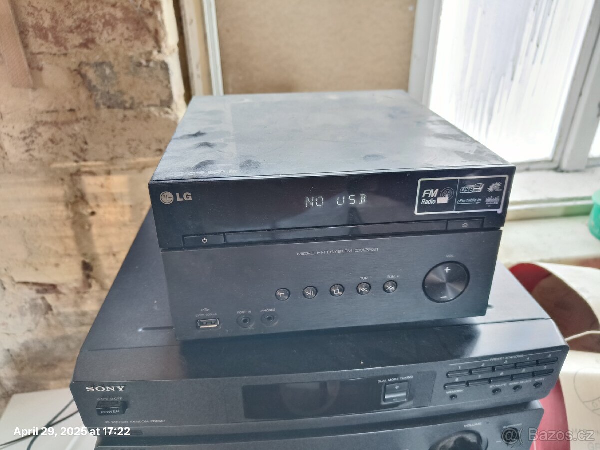 LG CM2521