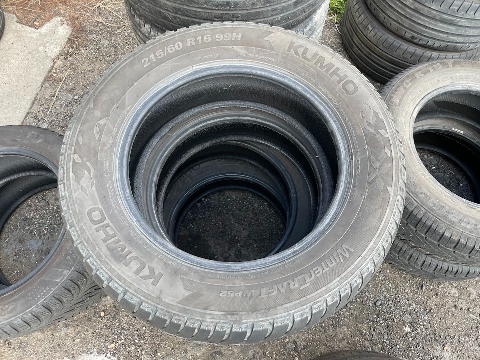 Prodám pneumatiky Kumho 215/60 R16 99H