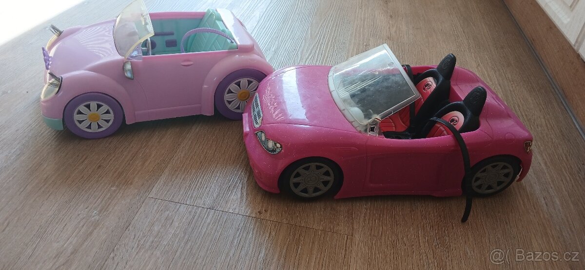 Autíčko pro barbie 2 ks