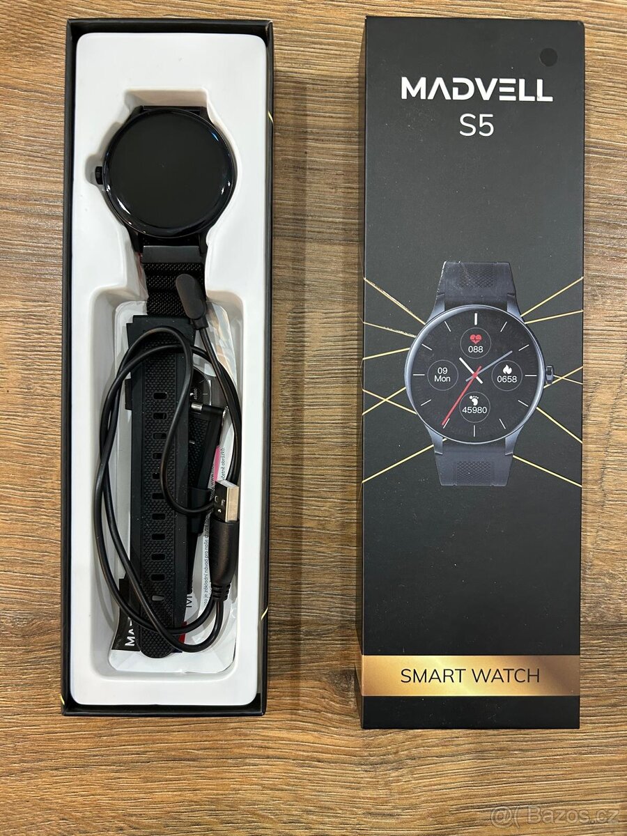 Chytré hodinky MADVEL S5 - top stav