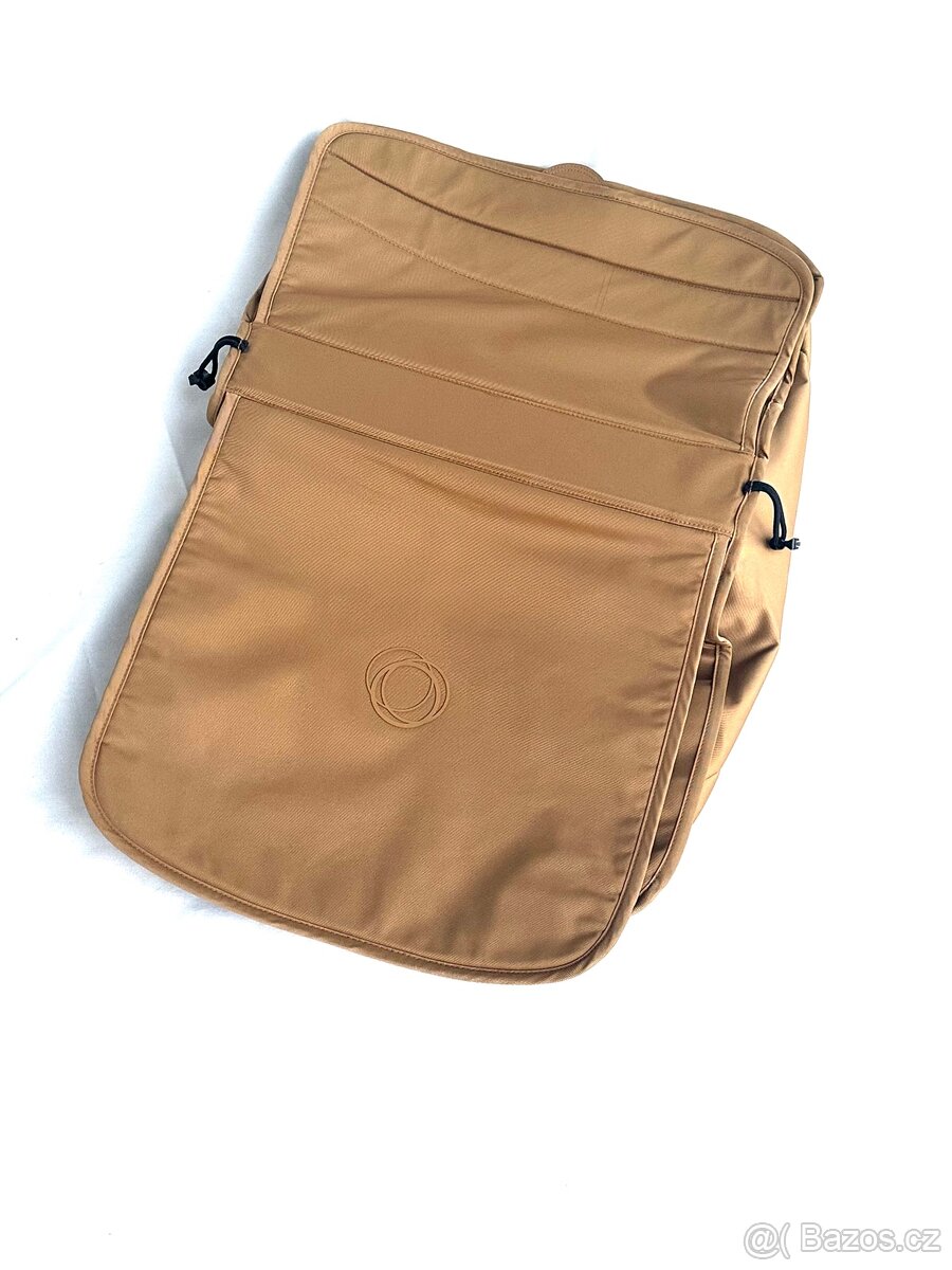 Bugaboo Fox NOIR amber glow spodní koš