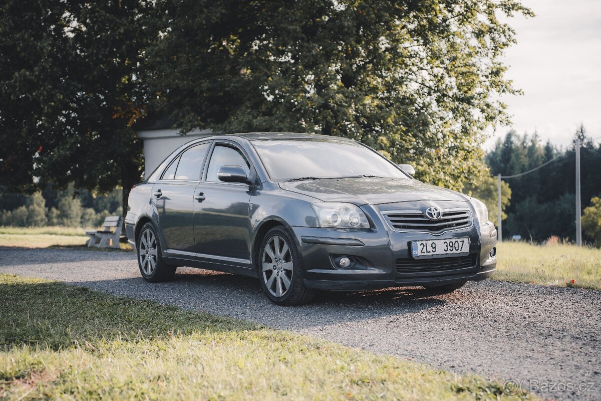 Toyota Avensis D4D 2,2 CR 110kW 6kvalt 1. majitelka