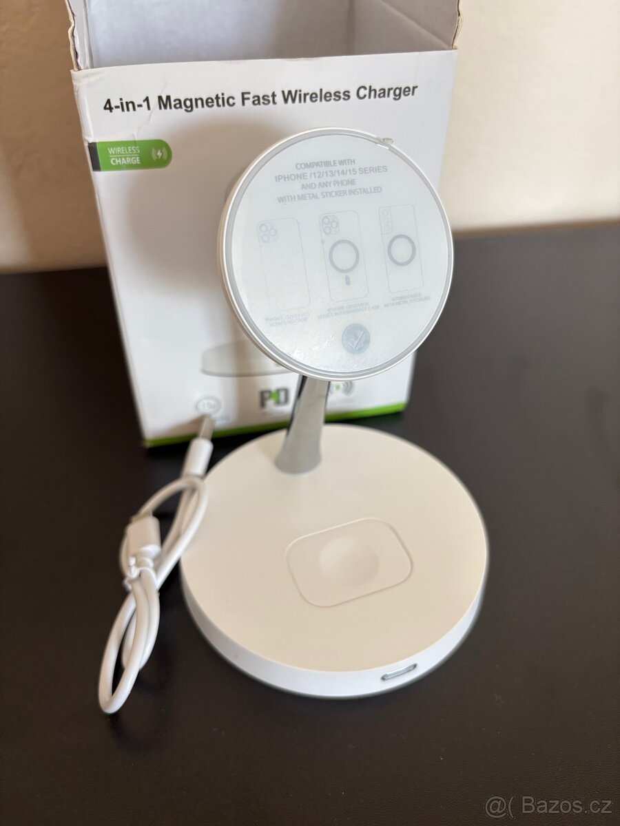 Nabíjecí stojánek 4-in-1 Magnetic Fast Wireless Charger