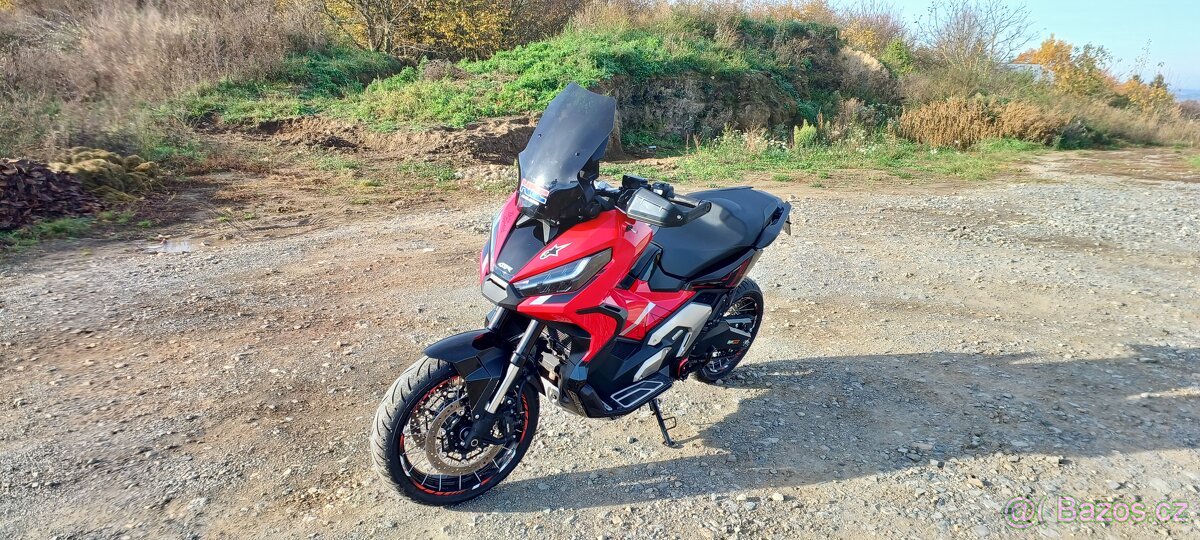 Honda X-ADV 750 2024