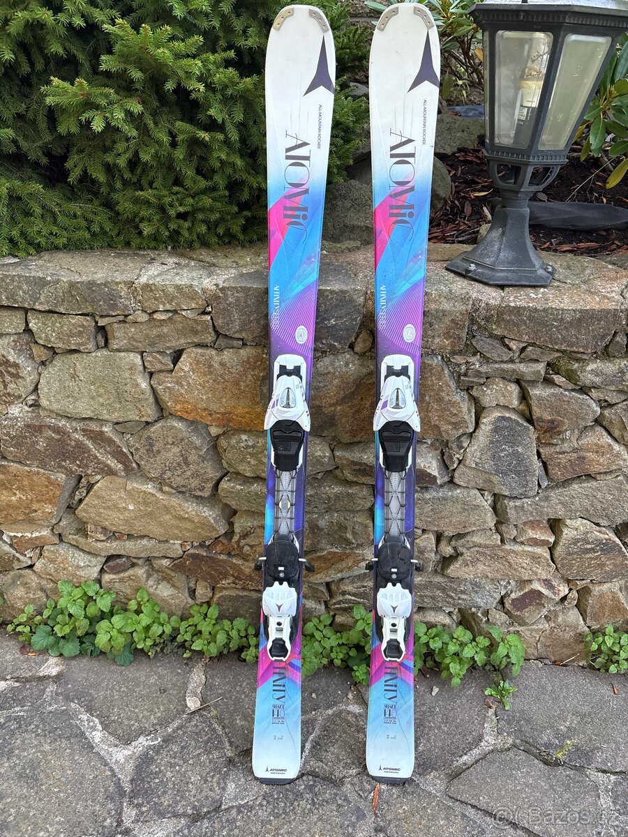 Prodám lyže Atomic Affinity Shade 140 cm + vázání Atomic