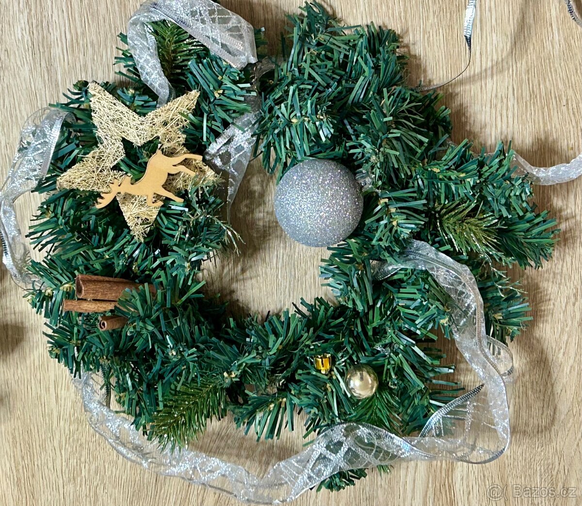 Vánoční dekorace - 2ks umělé věnce