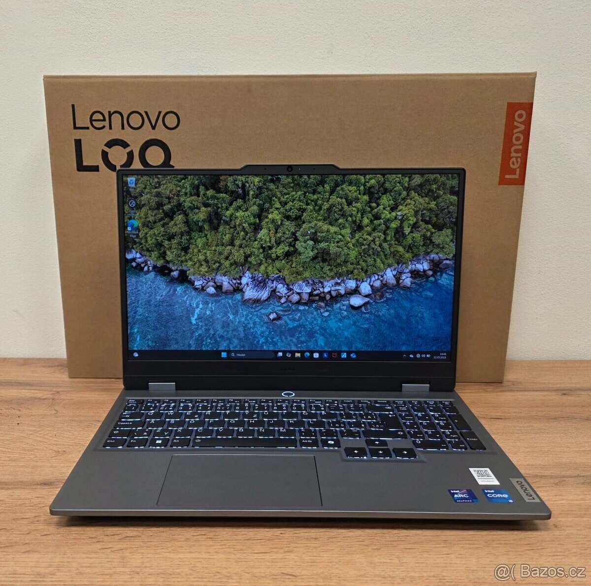 Lenovo LOQ 15IAX9I Luna Grey Záruka 12 Měsicu