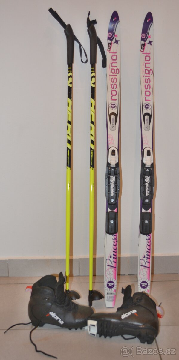 Dětský set bězky - 110, boty - 33, hůlky -100