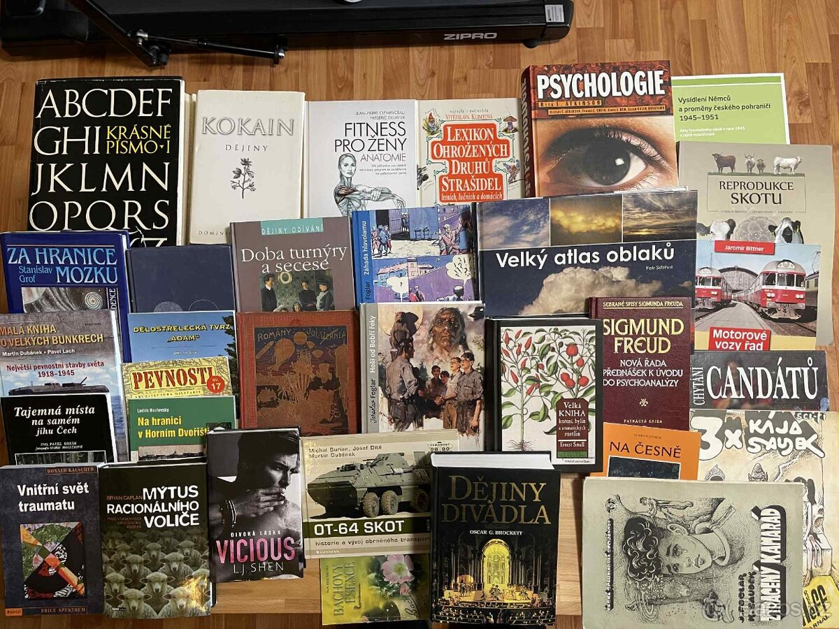 Saudek,Vicious,OT-64 SKOT,Biggles,Indiáni,traumata,odívání