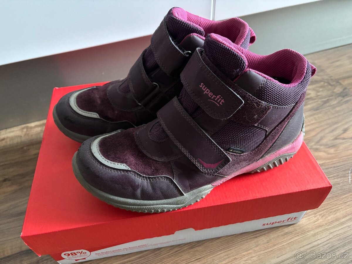 Kotníkové boty Superfit goretex 38