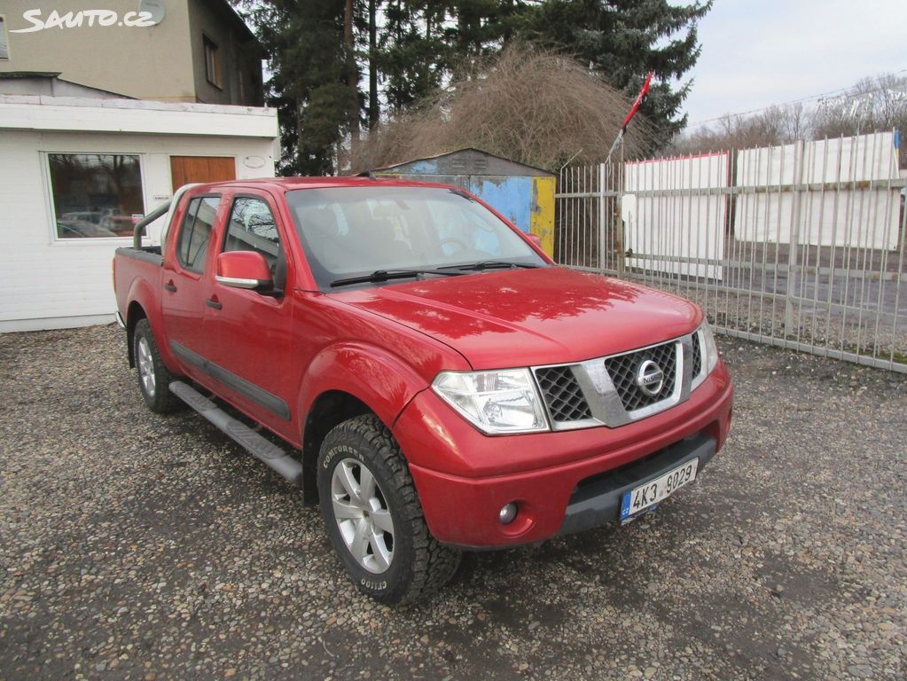 Nissan Navara, 2,5D-126KW-NOVÁ STK