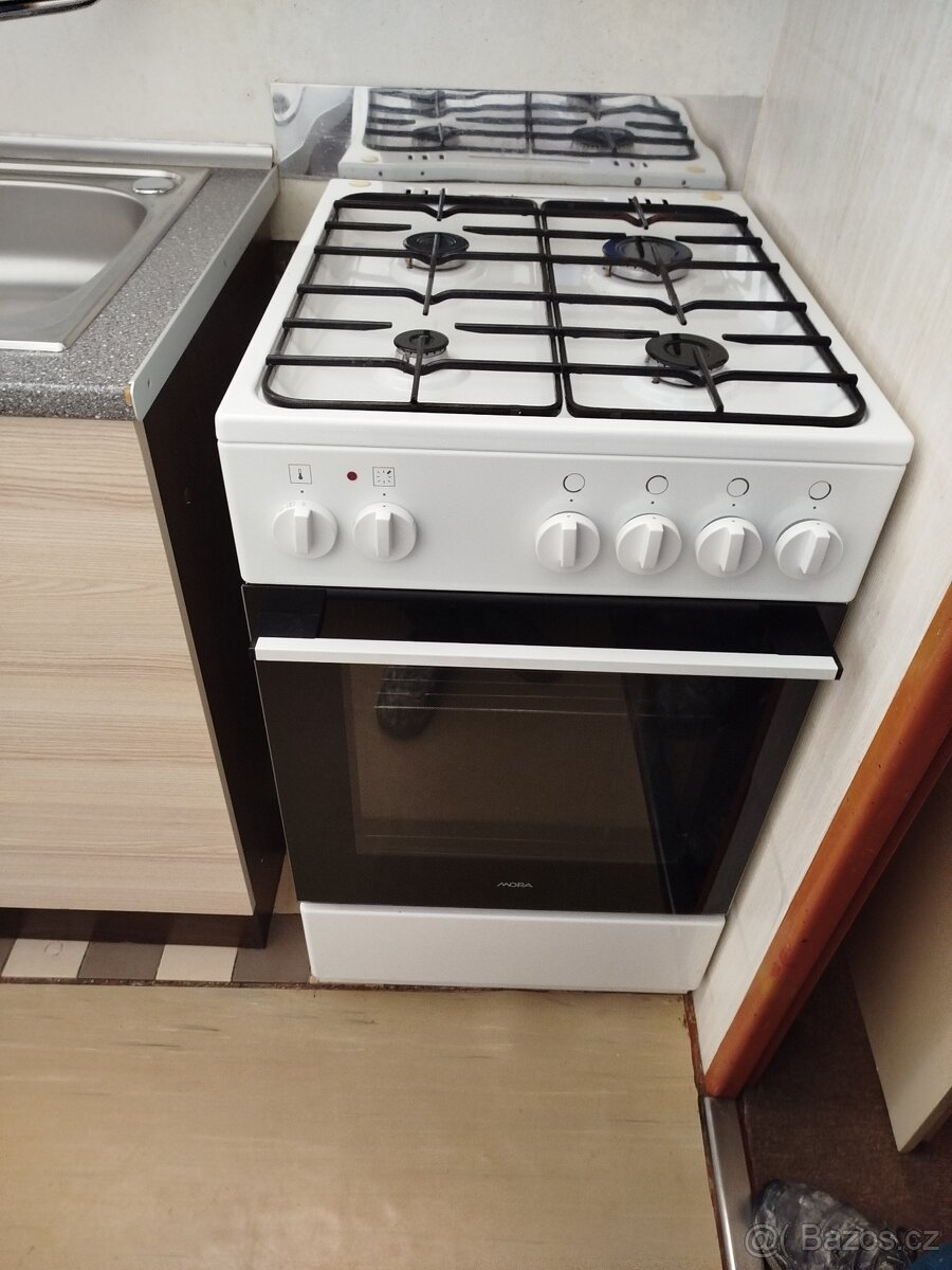 Mora plynový sporák