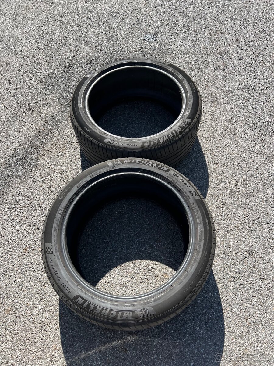 295/40 r21 letní pneu Michelin