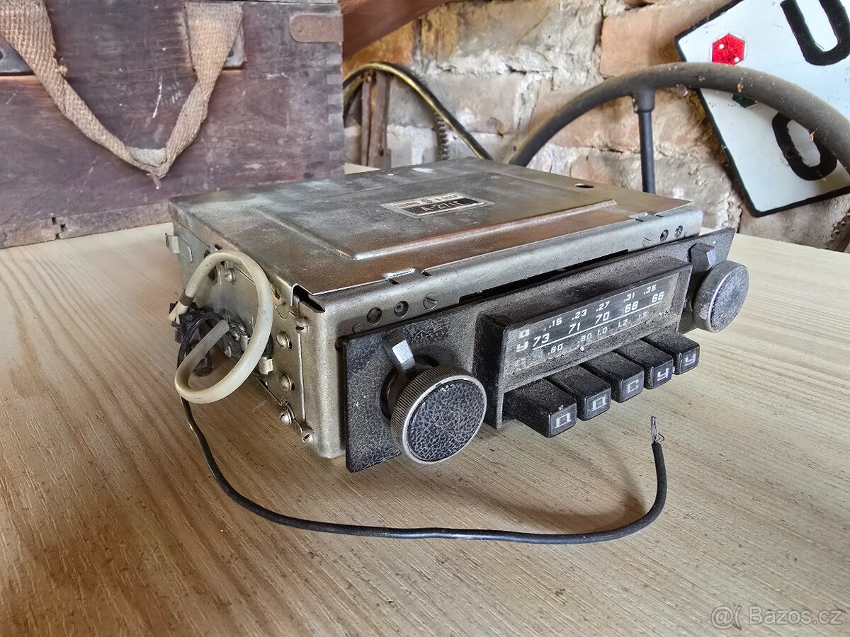 Staré rádia/radiostanice zbytky
