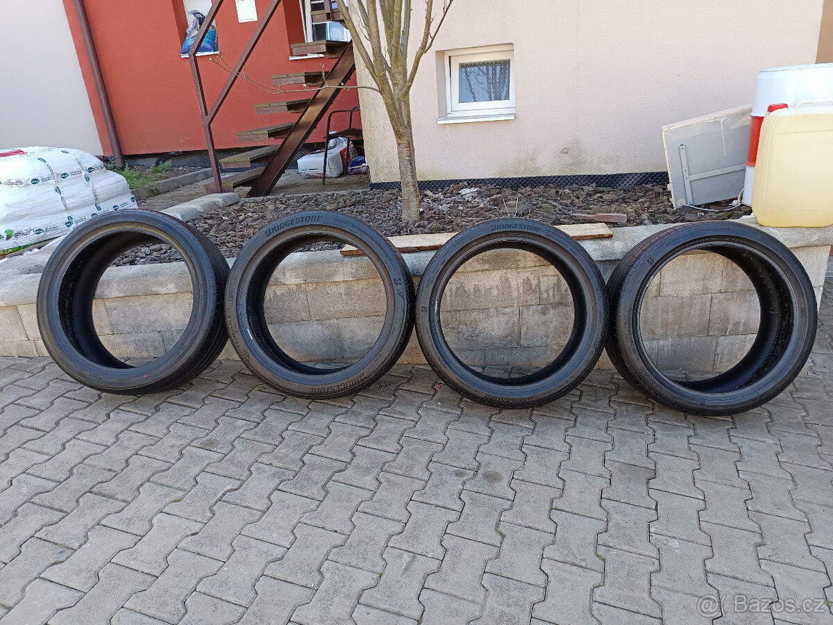Prodám BRIDGESTONE TURANZA eco 21" ze Škoda Enyaq