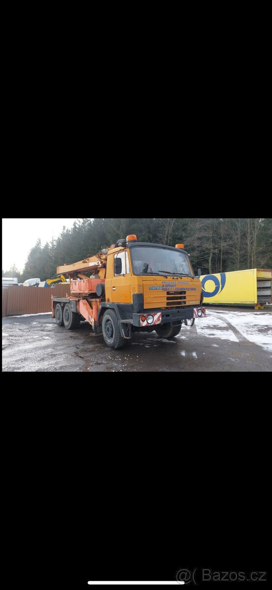 Tatra AV 14 - jeřáb