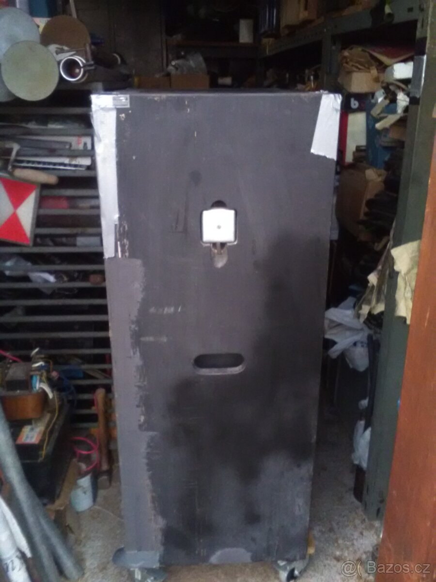 Tesla AKR 153 , v renovácii , predaj