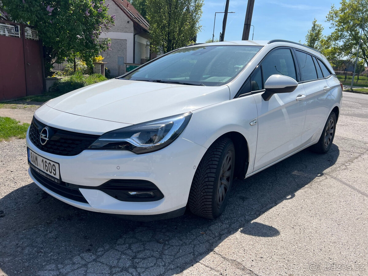 Opel Astra 1.2Turbo 107kW Ultimate S/s