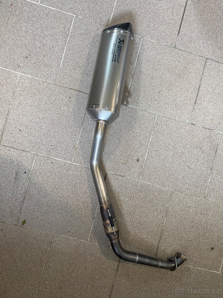 Výfuk Akrapovic-Yamaha Mt-125