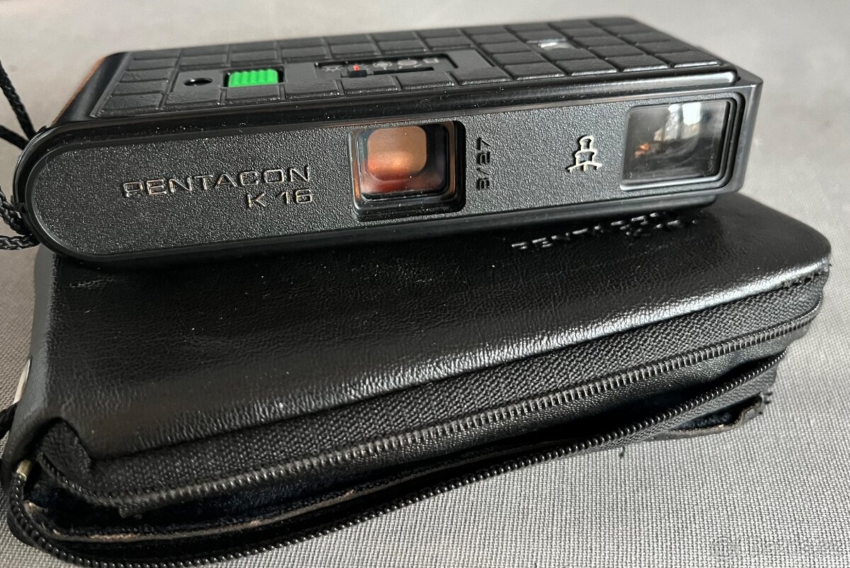 PENATACON K16, objektiv 8/27 ( DDR, plně funkční)