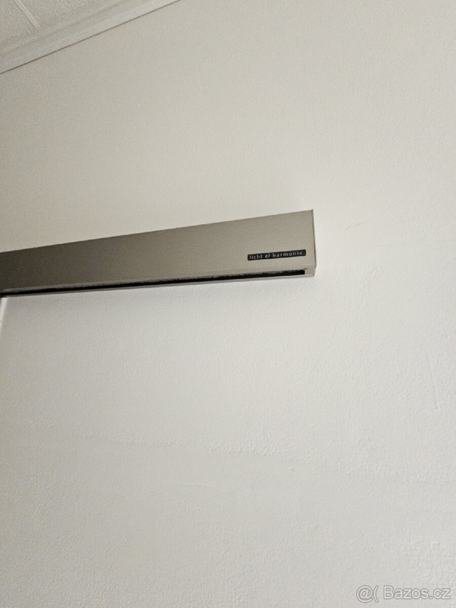 Skleněné dveře s nerez posuvem
