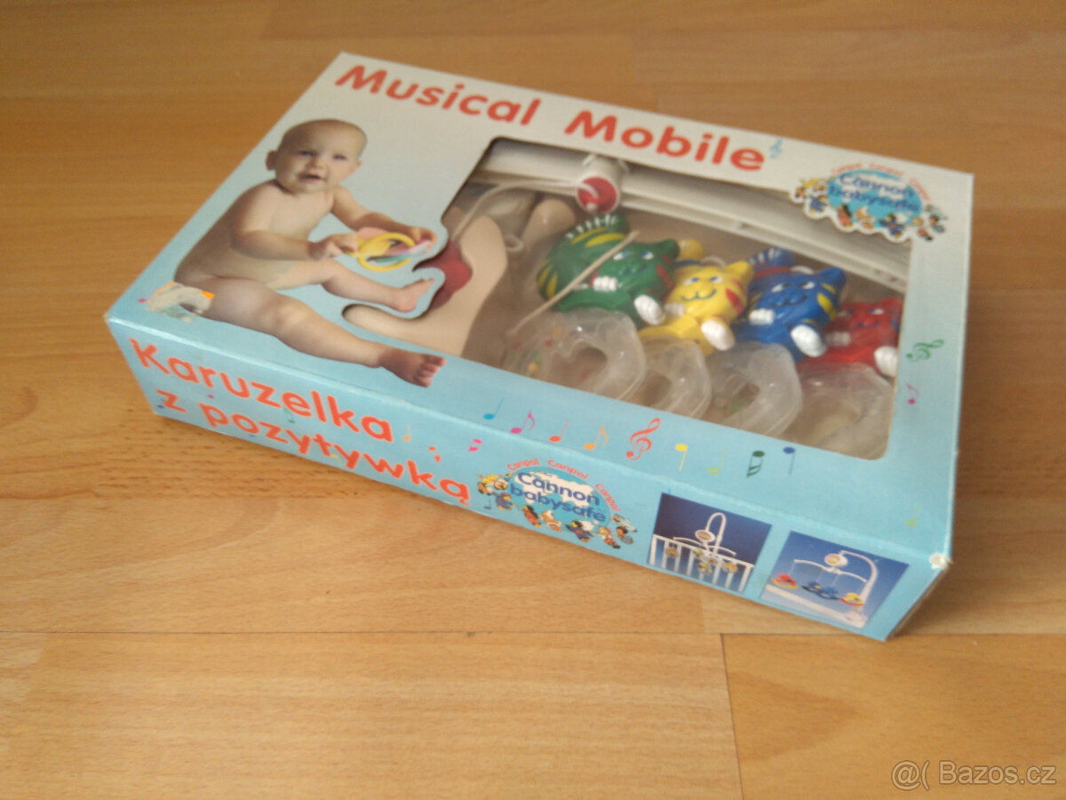 Kolotoč nad postýlku