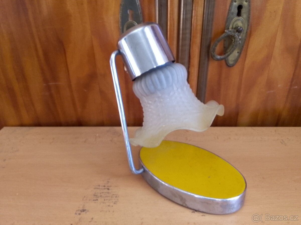 STARÁ STOLNÍ LAMPIČKA BEZ PŘÍVODNÍ ŠNŮRY