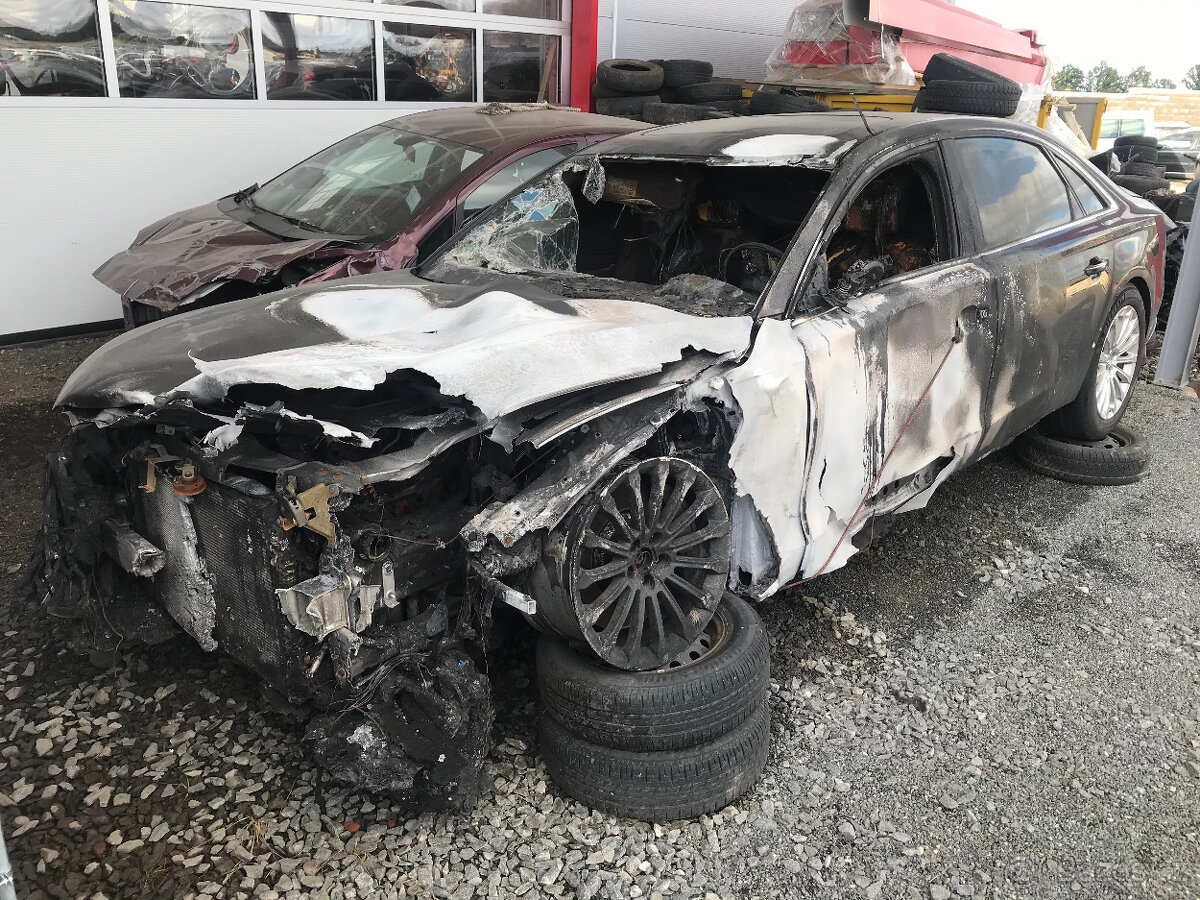 Audi A8 2015 4,2TDI LONG 4x4 283kW - DILY, zapalena