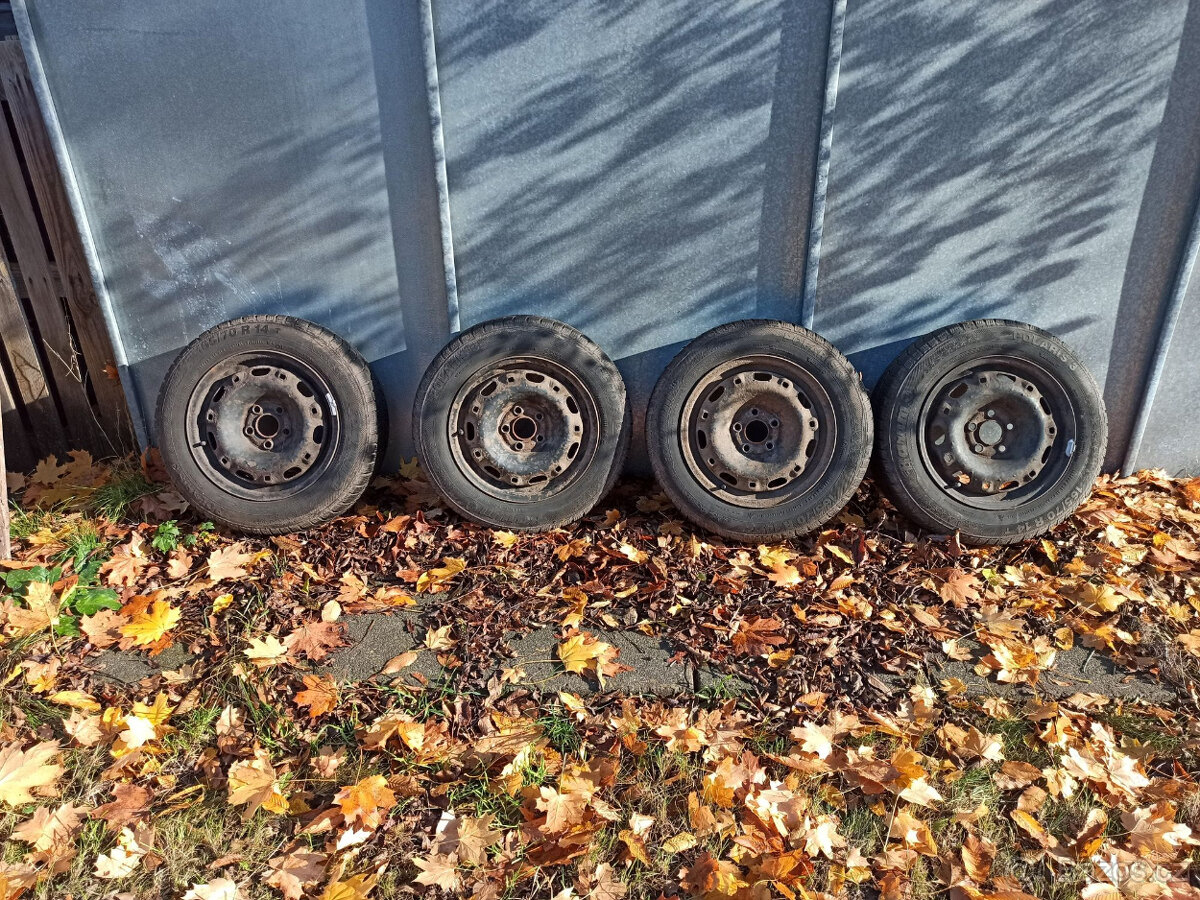 Zimní 165/70 R14 + disky Fabia 2