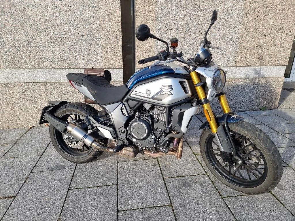 CFMOTO 700CL-X Heritage