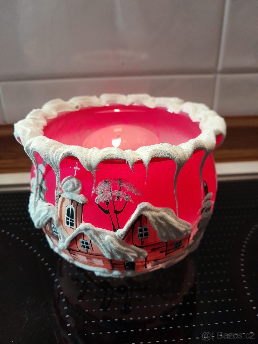 Malovaný skleněný svícen