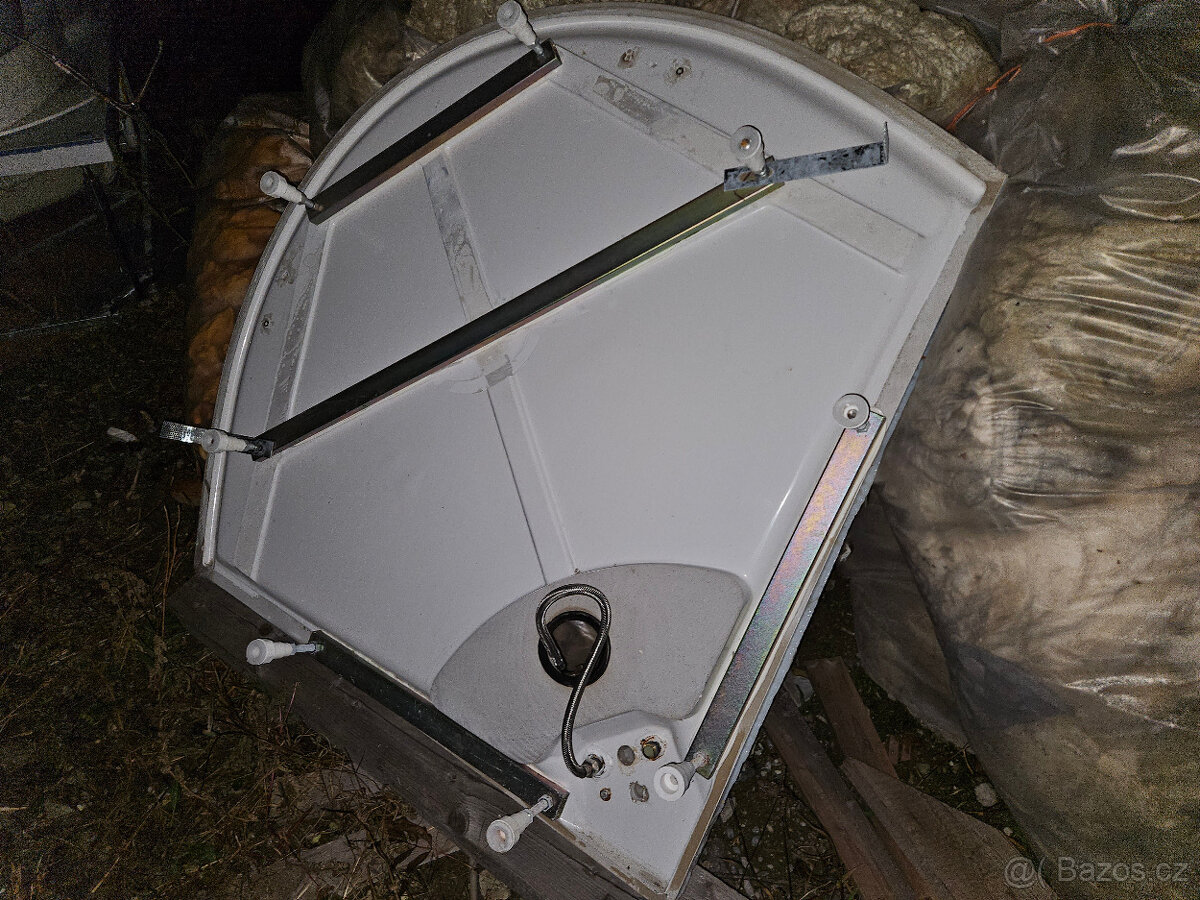 Vanička, sprchová vanička, keramická vanička na nožkách