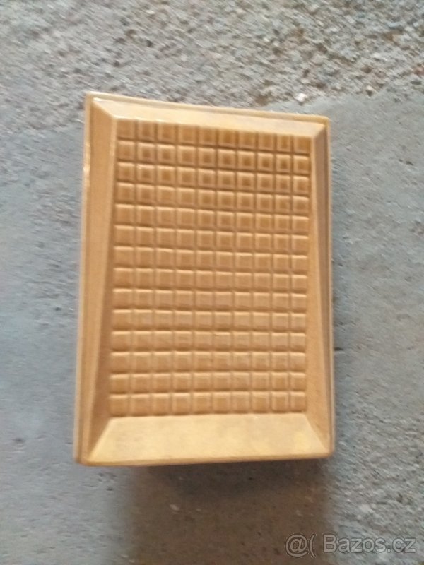 Retro Zvlhčovač vzduchu na topení č. 2