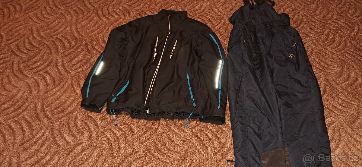 Lyžařská bunda a kalhoty