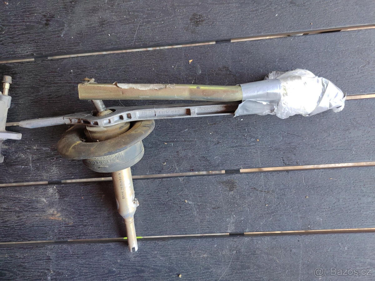 BMW E46, kulisa řazení převodovky